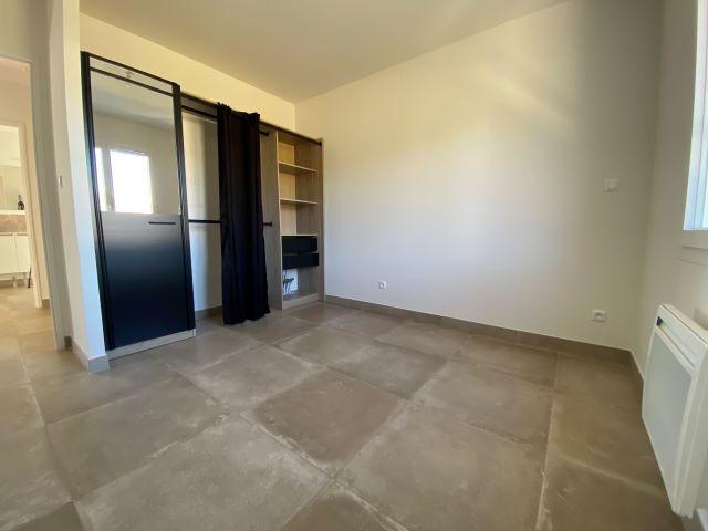 Maison 4 pièces, 87 m² à louer à La Motte d'Aigues 84240