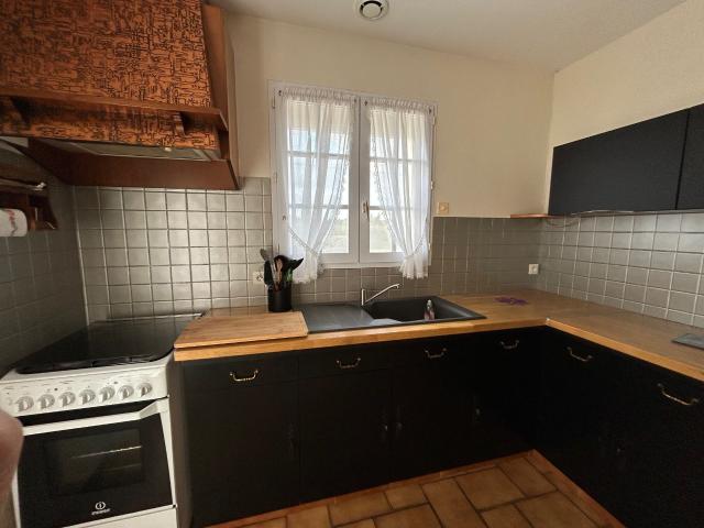 Maison 4 pièces, 87 m² à louer à Landevieille 85220