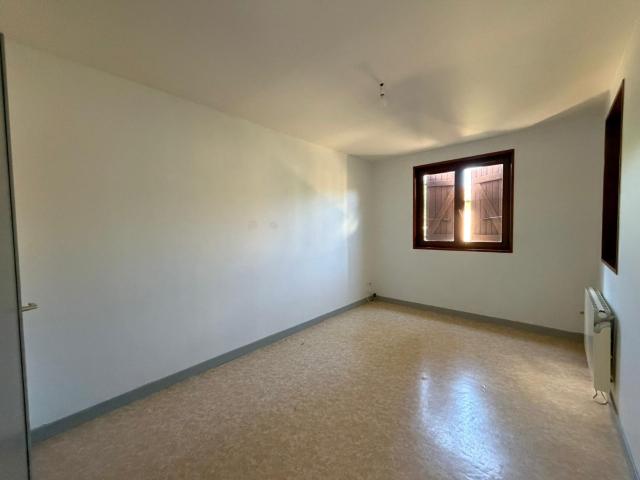 Maison 4 pièces, 87 m² à louer à Nandax 42720