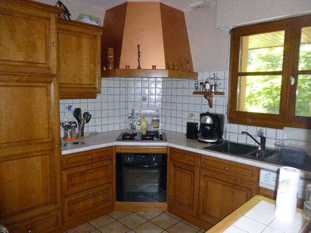 Maison 4 pièces, 88 m² à louer à Luc la Primaube 12450