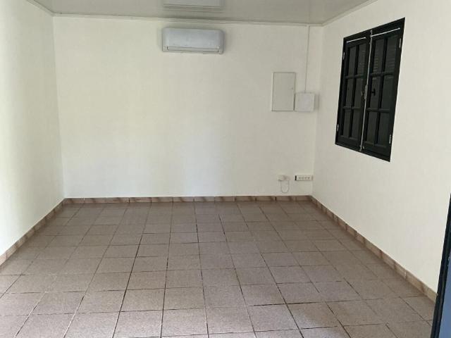 Maison 4 pièces, 88 m² à louer à Saint Denis 97490