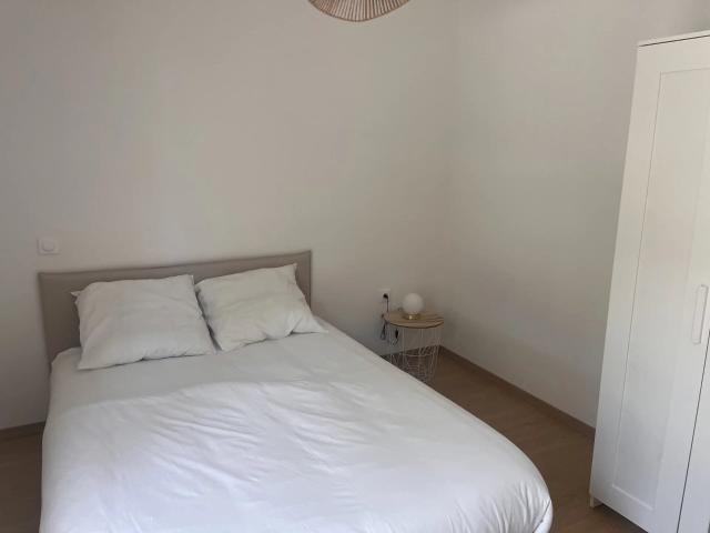 Maison 4 pièces, 89 m² à louer à Uzès 30700