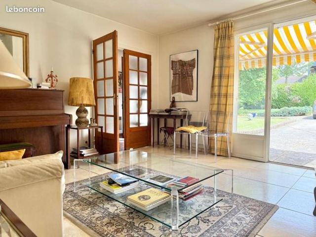 Maison 6 pièces 90 m²