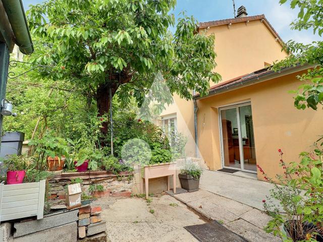 Maison 4 pièces 90 m²