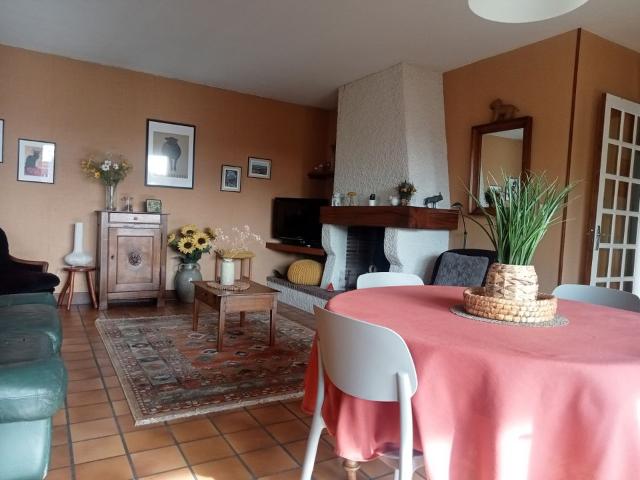 Maison 4 pièces, 90 m² à louer à Ceyrat 63122