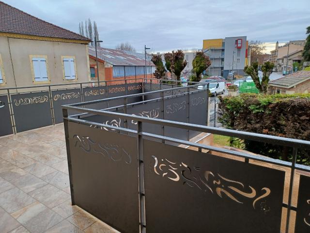Maison 4 pièces, 90 m² à louer à Auch 32000