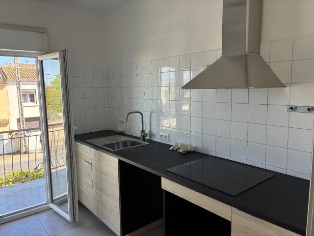 Maison 4 pièces, 90 m² à louer à Boujan sur Libron 34760
