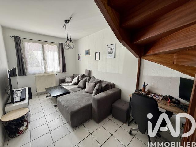 Maison 4 pièces, 90 m² à louer à Linas 91310