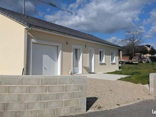 Maison 4 pièces, 90 m² à louer à Naucelle 12800
