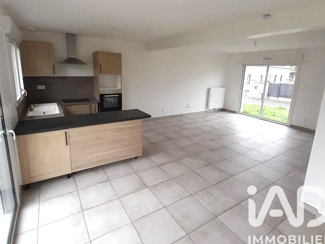 Maison 4 pièces, 90 m² à louer à Saché 37190