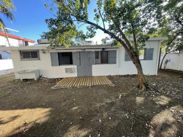 Maison 4 pièces, 90 m² à louer à Saint Pierre 97410