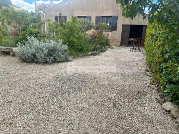 Maison 4 pièces, 90 m² à louer à Saint Rémy de Provence 13210