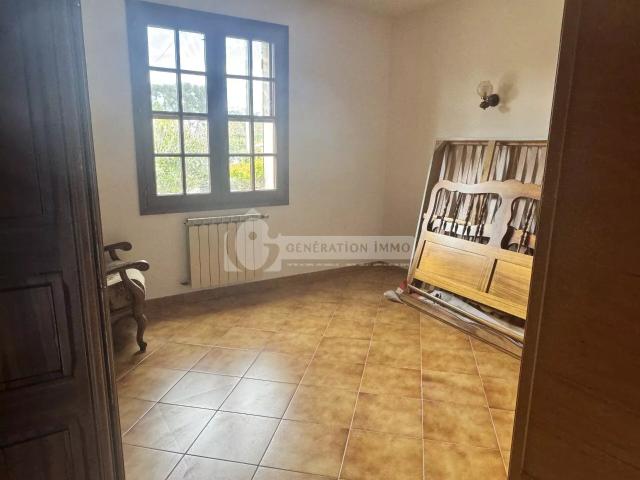 Maison 4 pièces, 90 m² à louer à Saint Rémy de Provence 13210