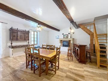 Maison 4 pièces, 90 m² à louer à Vallabrègues 30300