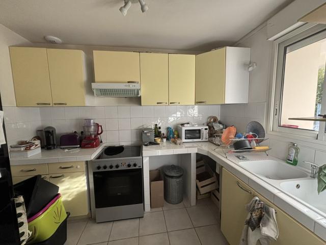 Maison 4 pièces, 91 m² à louer à Saint Drézéry 34160