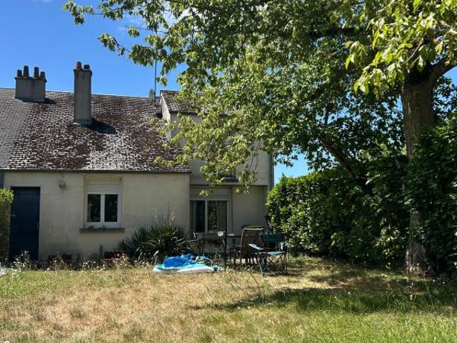 Maison 4 pièces, 92 m² à louer à Mer 41500