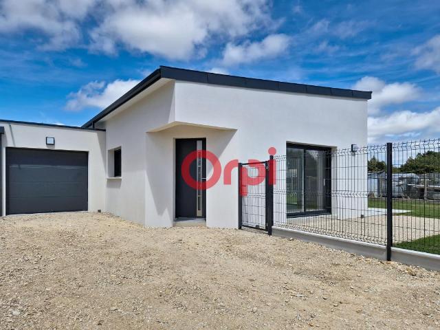 Maison 4 pièces, 92 m² à louer à Péaule 56130