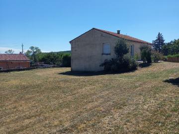 Maison 4 pièces, 92 m² à louer à Préaux 07290
