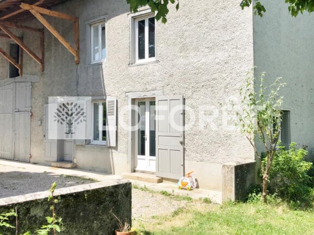 Maison 4 pièces, 93 m² à louer à Bourgoin Jallieu 38300