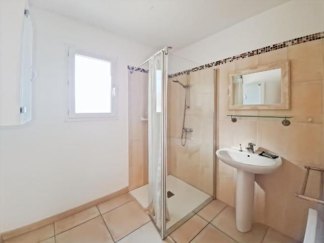 Maison 4 pièces, 93 m² à louer à Saint Julien 83560