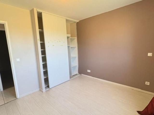Maison 4 pièces, 93 m² à louer à Tanus 81190