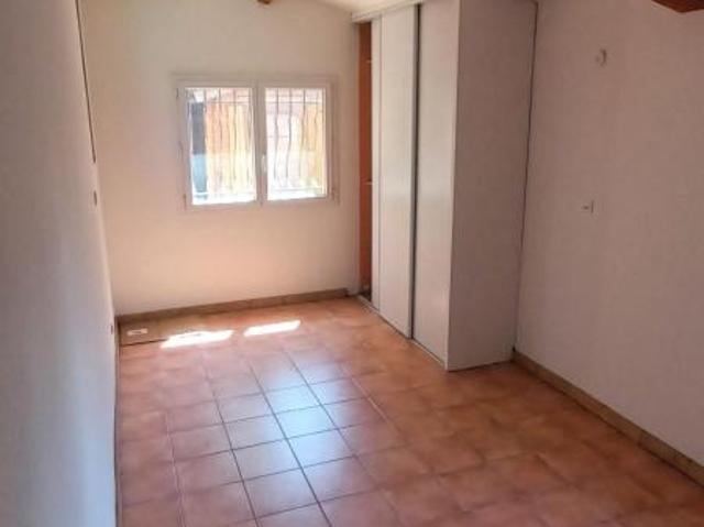 Maison 4 pièces, 93 m² à louer à Venelles 13770