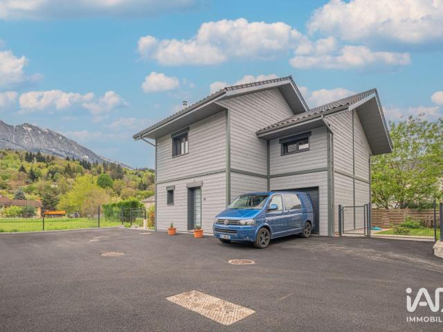 Maison 4 pièces 94 m²