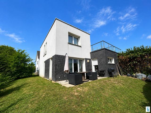 Maison 4 pièces 94 m²