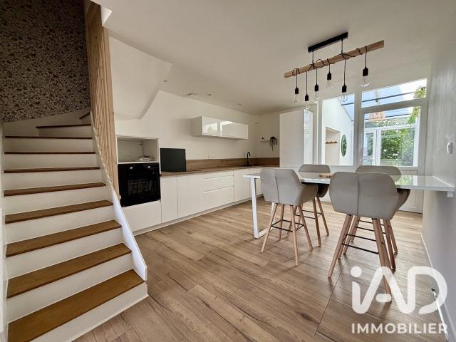 Maison 4 pièces 94 m²