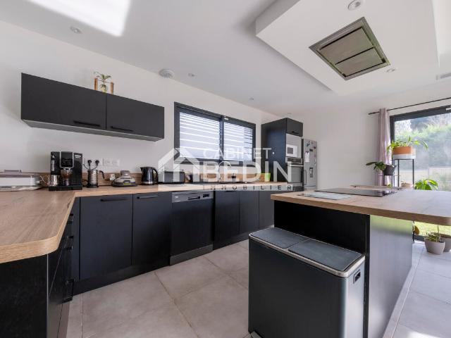 Maison 4 pièces 94 m²