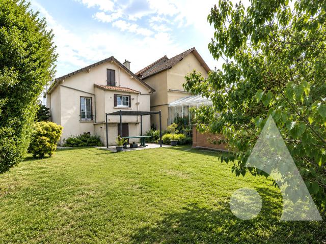 Maison 4 pièces 94 m²
