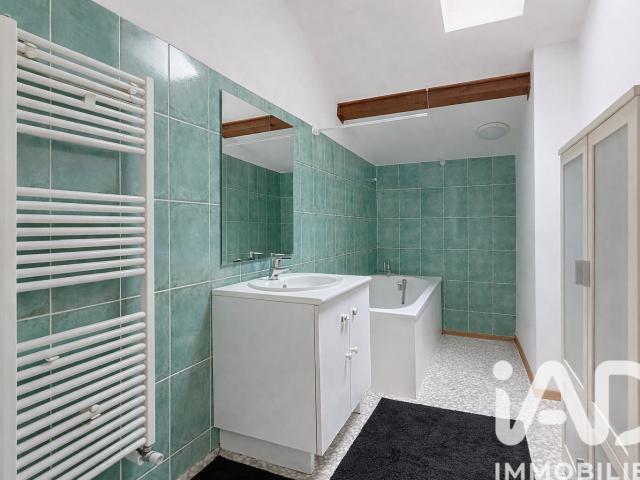 Maison 4 pièces, 94 m² à louer à Saint Julien Molin Molette 42220