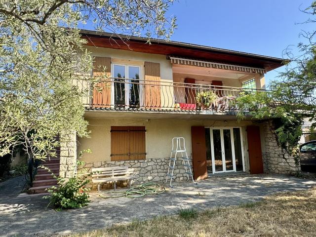 Maison 6 pièces 143 m²