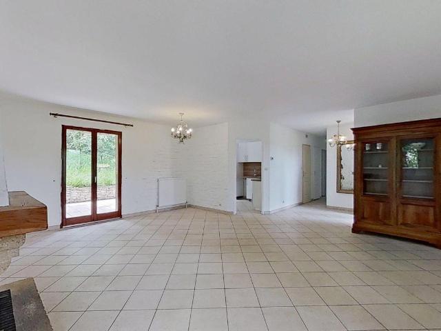 Maison 4 pièces, 95 m² à louer à Charbonnières les Bains 69260