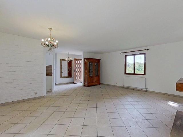 Maison 4 pièces, 95 m² à louer à Charbonnières les Bains 69260