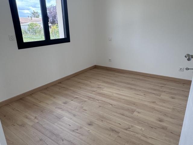 Maison 4 pièces, 95 m² à louer à Longages 31410