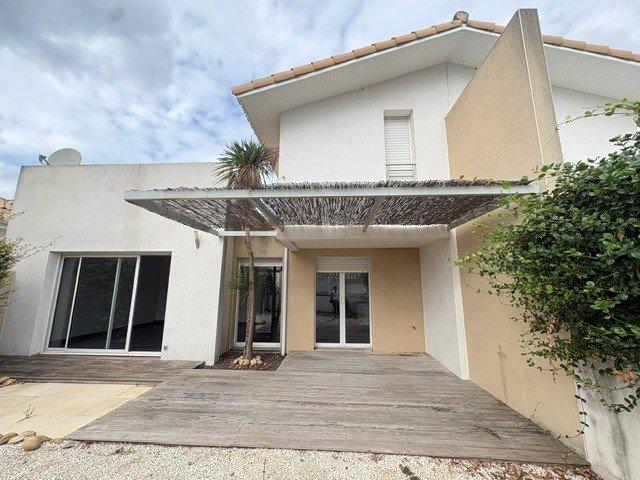 Maison 4 pièces 96 m²