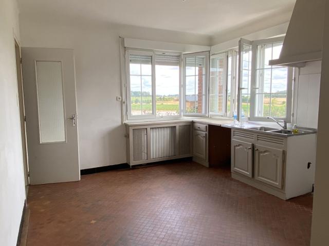 Maison 4 pièces, 96 m² à louer à Bailleul aux Cornailles 62127