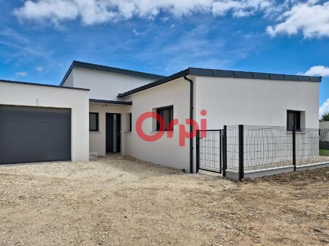 Maison 4 pièces, 96 m² à louer à Péaule 56130