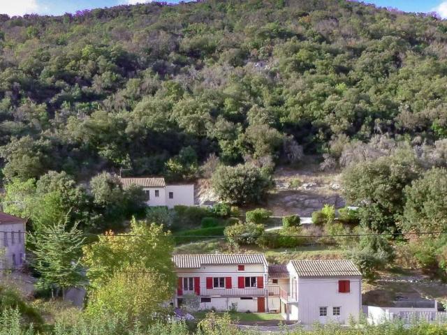 Maison 4 pièces 97 m²