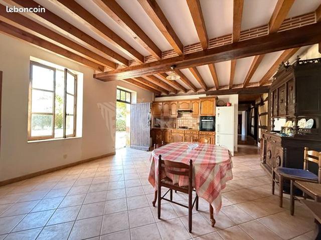 Maison 4 pièces 97 m²