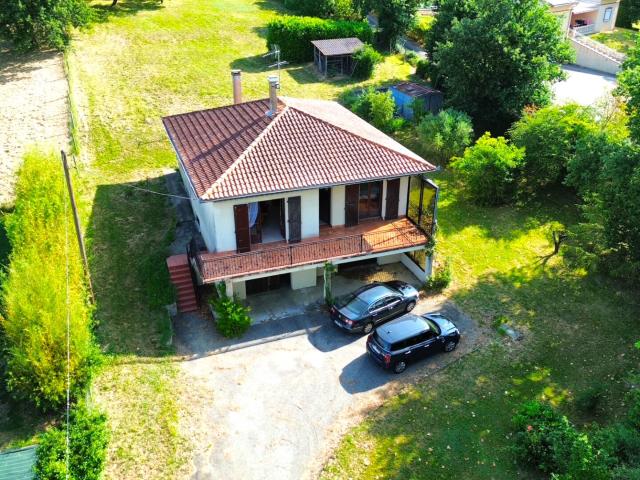 Maison 4 pièces 97 m²