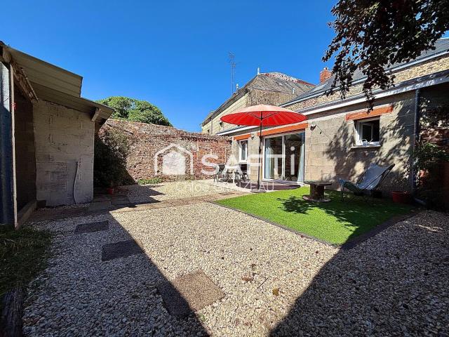 Maison 4 pièces, 97 m² à louer à Coulonges Thouarsais 79330