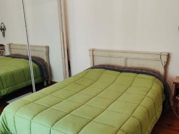 Maison à louer à Alpes - Jardin