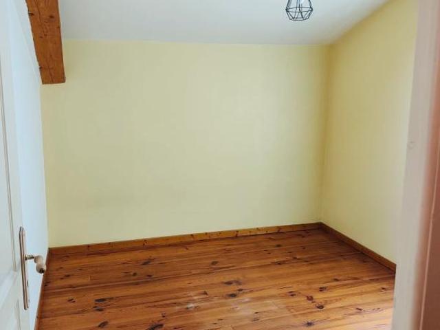 Maison 4 pièces, 97 m² à louer à Beaumont de Pertuis 84120