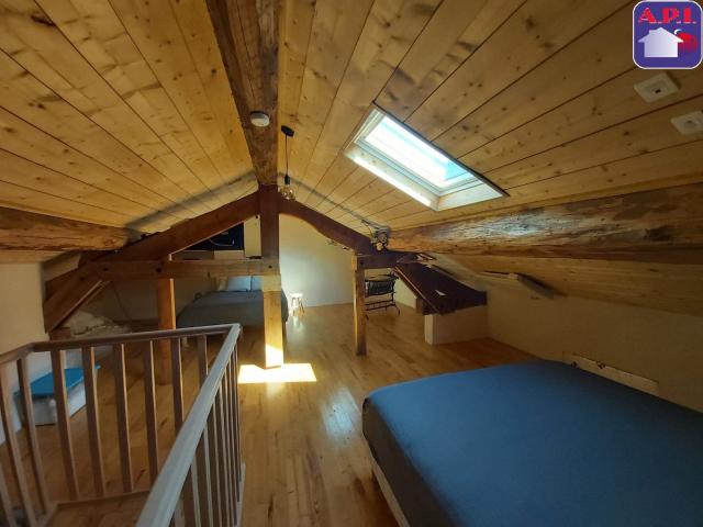 Maison 4 pièces, 97 m² à louer à Orgeix 09110