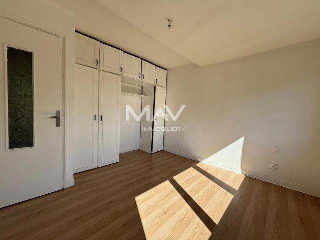 Maison 4 pièces, 97 m² à louer à Longuenesse 62219