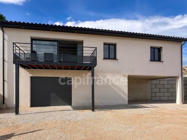 Maison 4 pièces, 97 m² à louer à Vacquières 34270