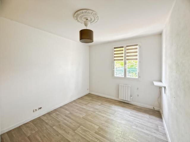 Maison 4 pièces, 98 m² à louer à Patay 45310
