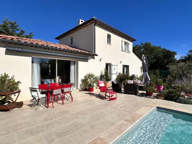 Maison 4 pièces 99 m²